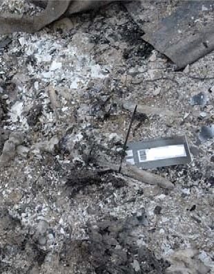 Figure 1.(b) Heavily fragmented skeletal remains (Blau & Briggs 2011).